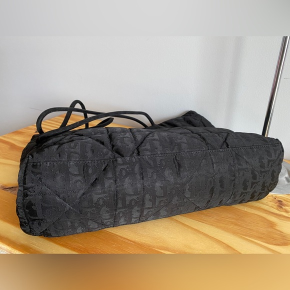 ๐ Christian Dior Quilted Logo Canvas Black Tote Bag - Picture 7 of 17